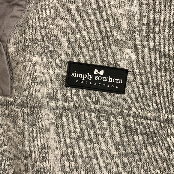 Simply Southern Size Medium Gray Snap Fleece Lined Pullover NEW WITHOUT - Picture 4 of 5